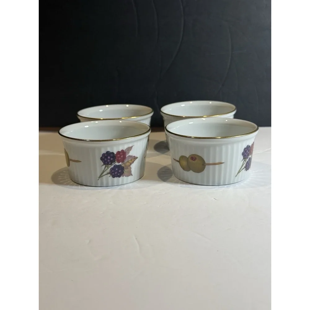 4 Vintage Royal Worcester Evesham Gold Ramekins Porcelain Fruit England 3.5in
